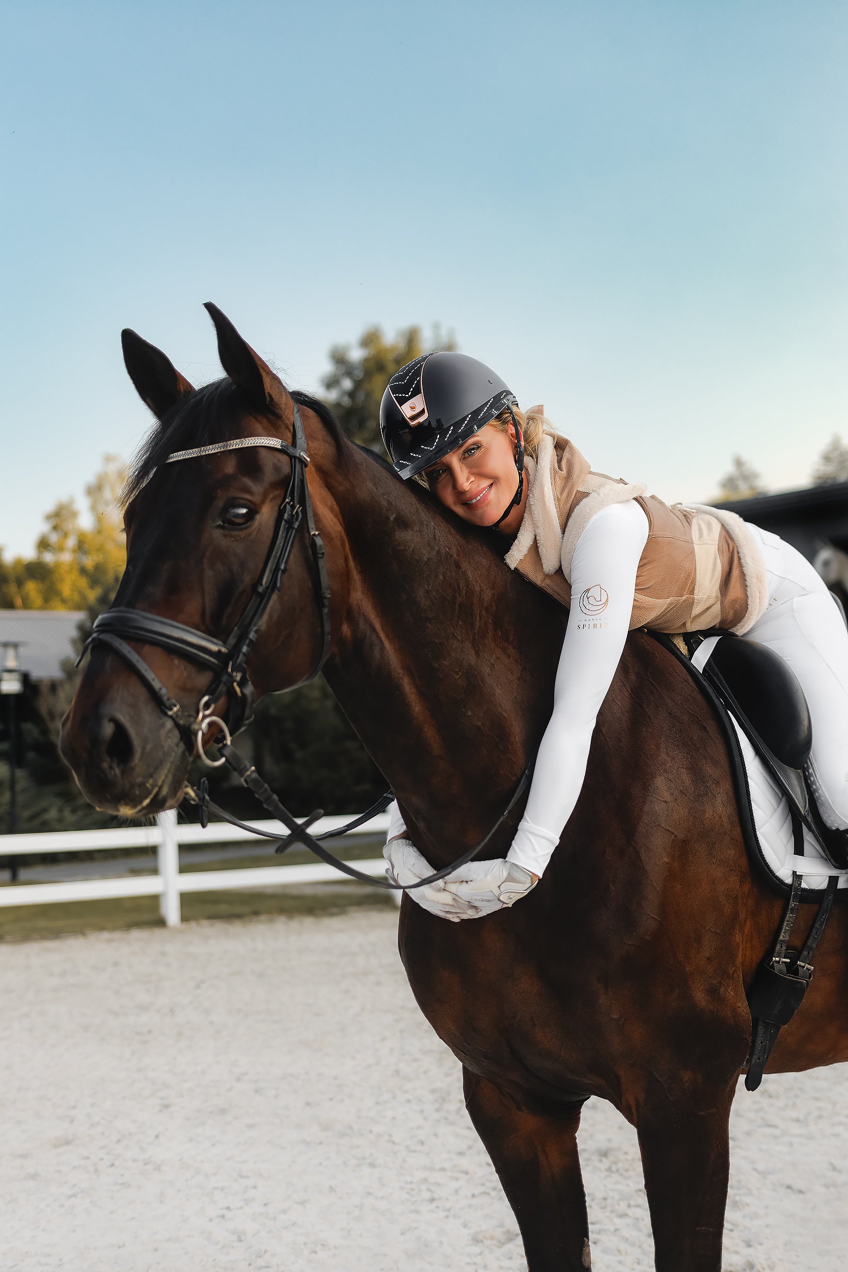 How to Layer for Cold-but-Sunny Weather